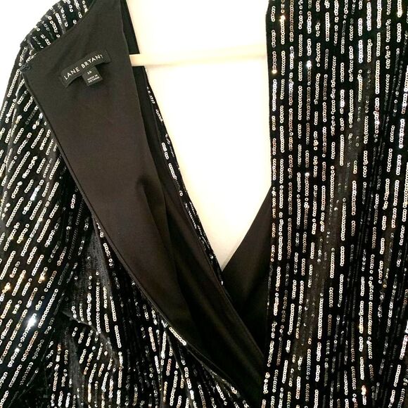 Lane Bryant Silver Sequin & Black Velvet Wrap Dress NWT Party Date Night Sz 16 - Picture 6 of 11